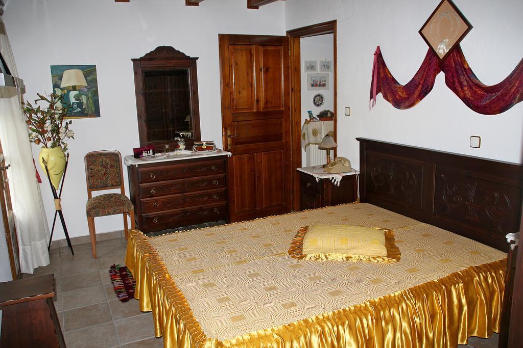 Villa Katoikia Me Ta Pitharia Prínos Esterno foto