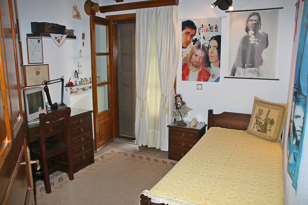 Villa Katoikia Me Ta Pitharia Prínos Esterno foto