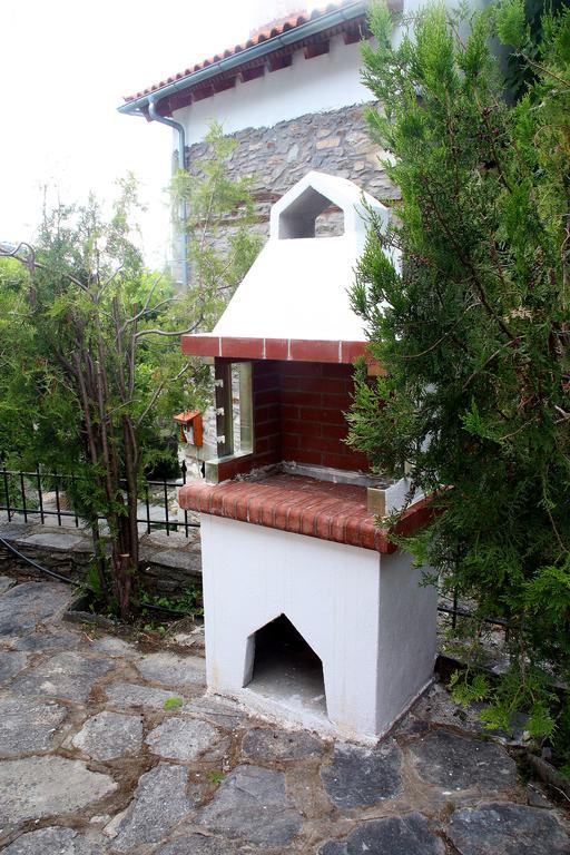 Villa Katoikia Me Ta Pitharia Prínos Esterno foto