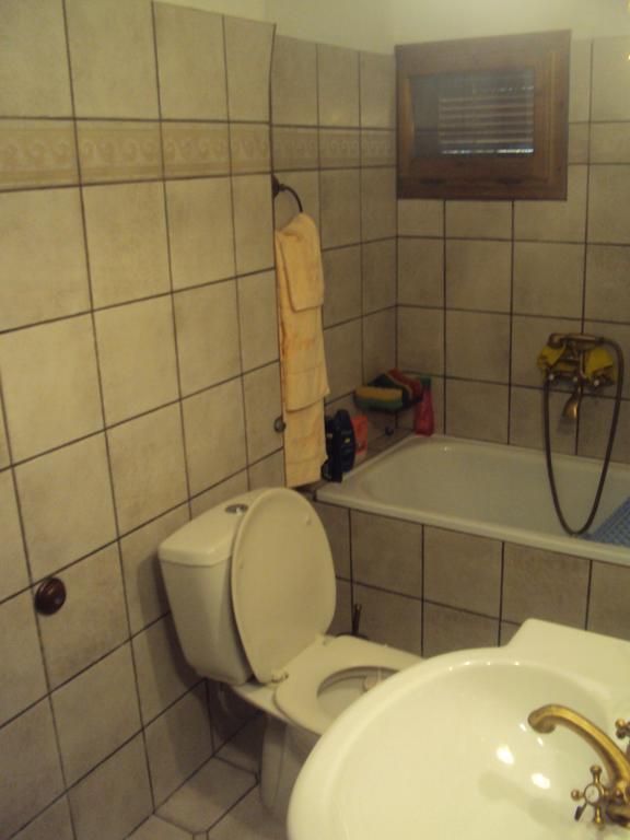 Villa Katoikia Me Ta Pitharia Prínos Esterno foto